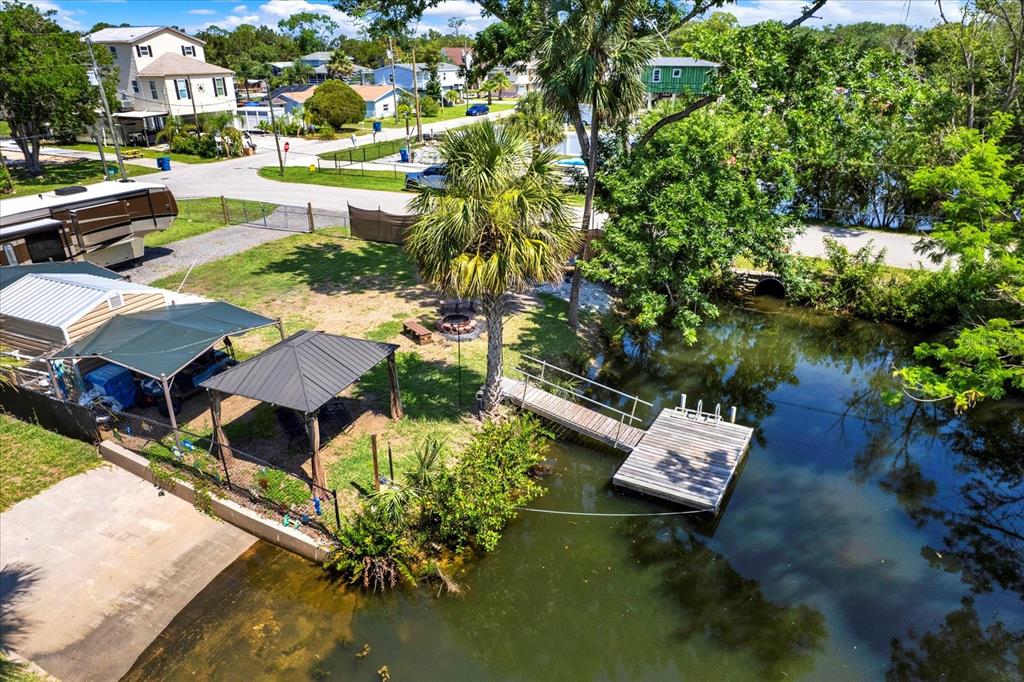 6230 Island Drive Weeki Wachee, FL 34607 - Photo 7 of 15