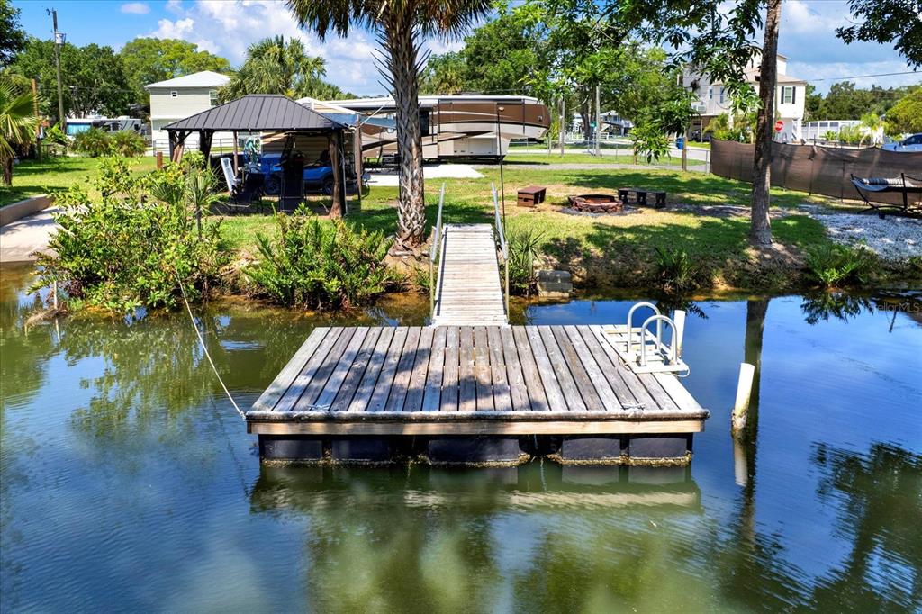 6230 Island Drive Weeki Wachee, FL 34607 - Photo 8 of 15