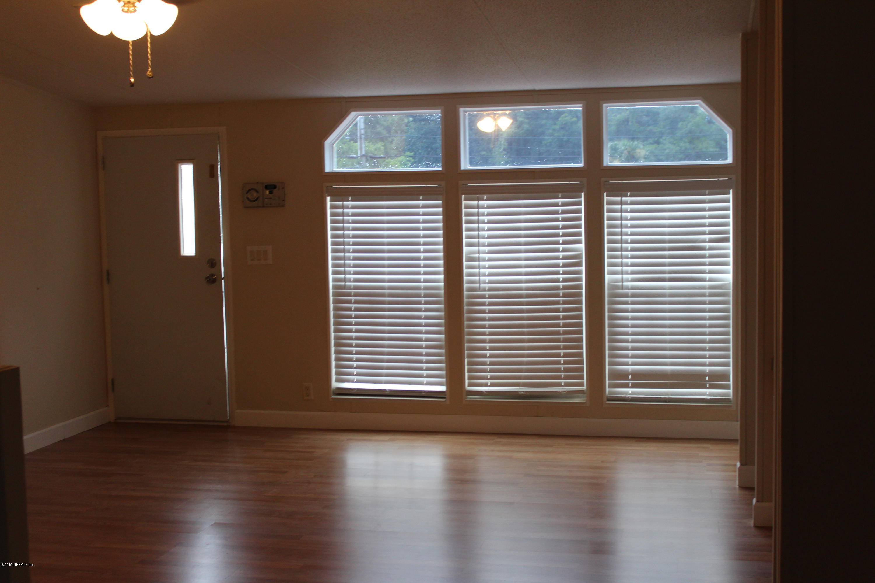 1539 Jr Road Jacksonville, FL 32218 - Photo 6 of 44 IMG_1915