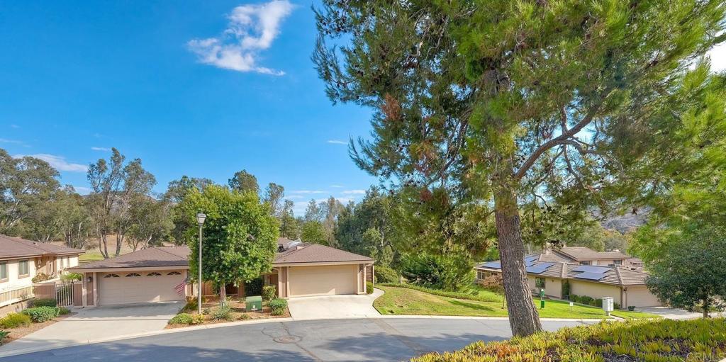 8559 Circle R Valley Lane Escondido, CA 92026 - Photo 19 of 24 Gallery Image 19