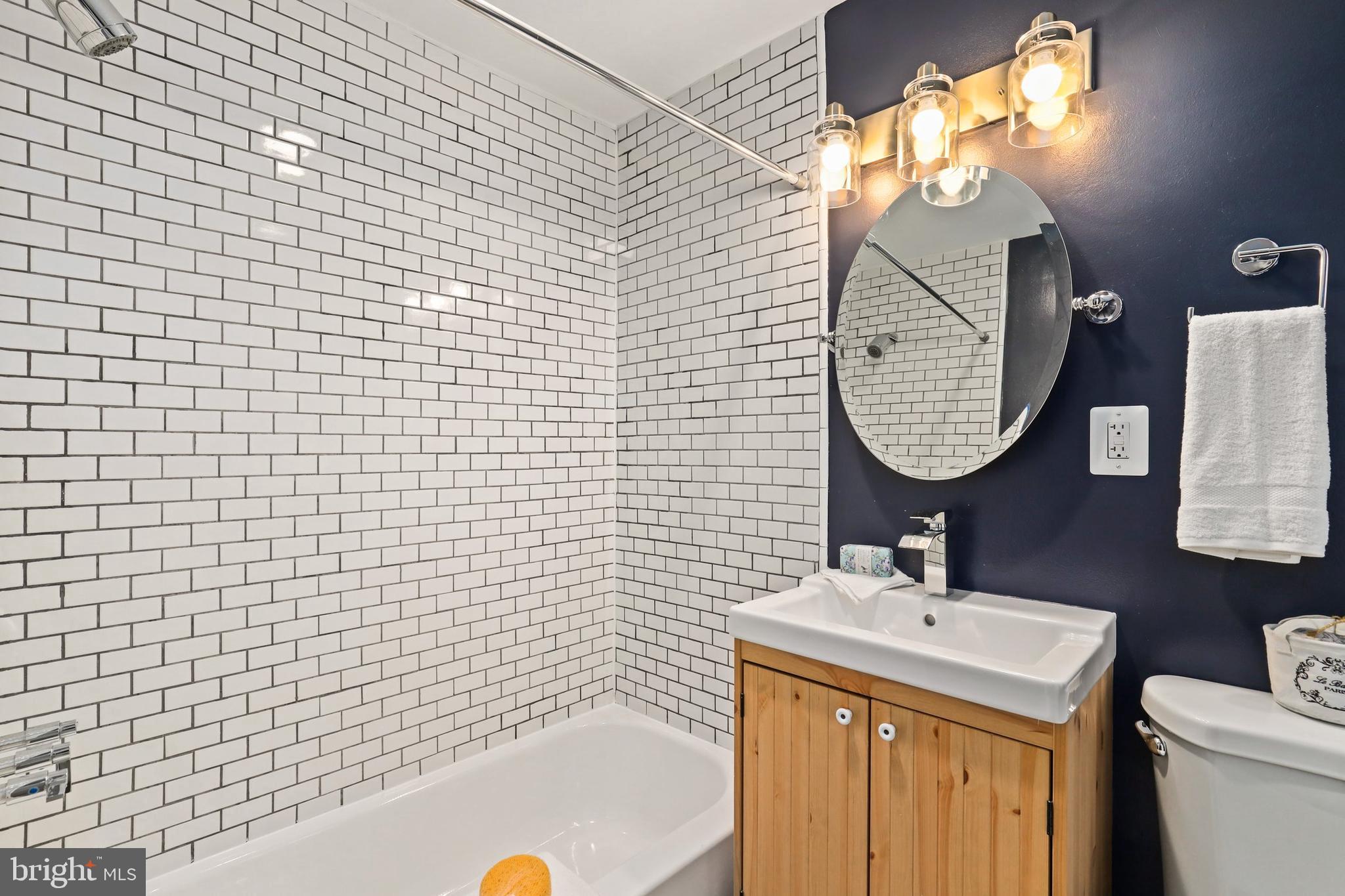 1451 Park Road Northwest, Unit 102 Washington, DC 20010 - Photo 21 of 28