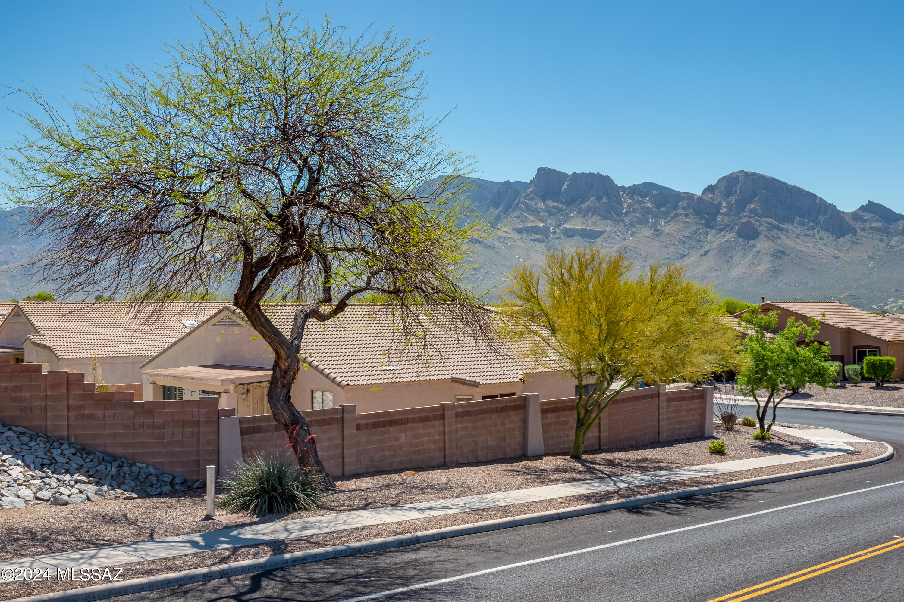 352 West Ridge Peak Road Tucson, AZ 85737 - Photo 26 of 28