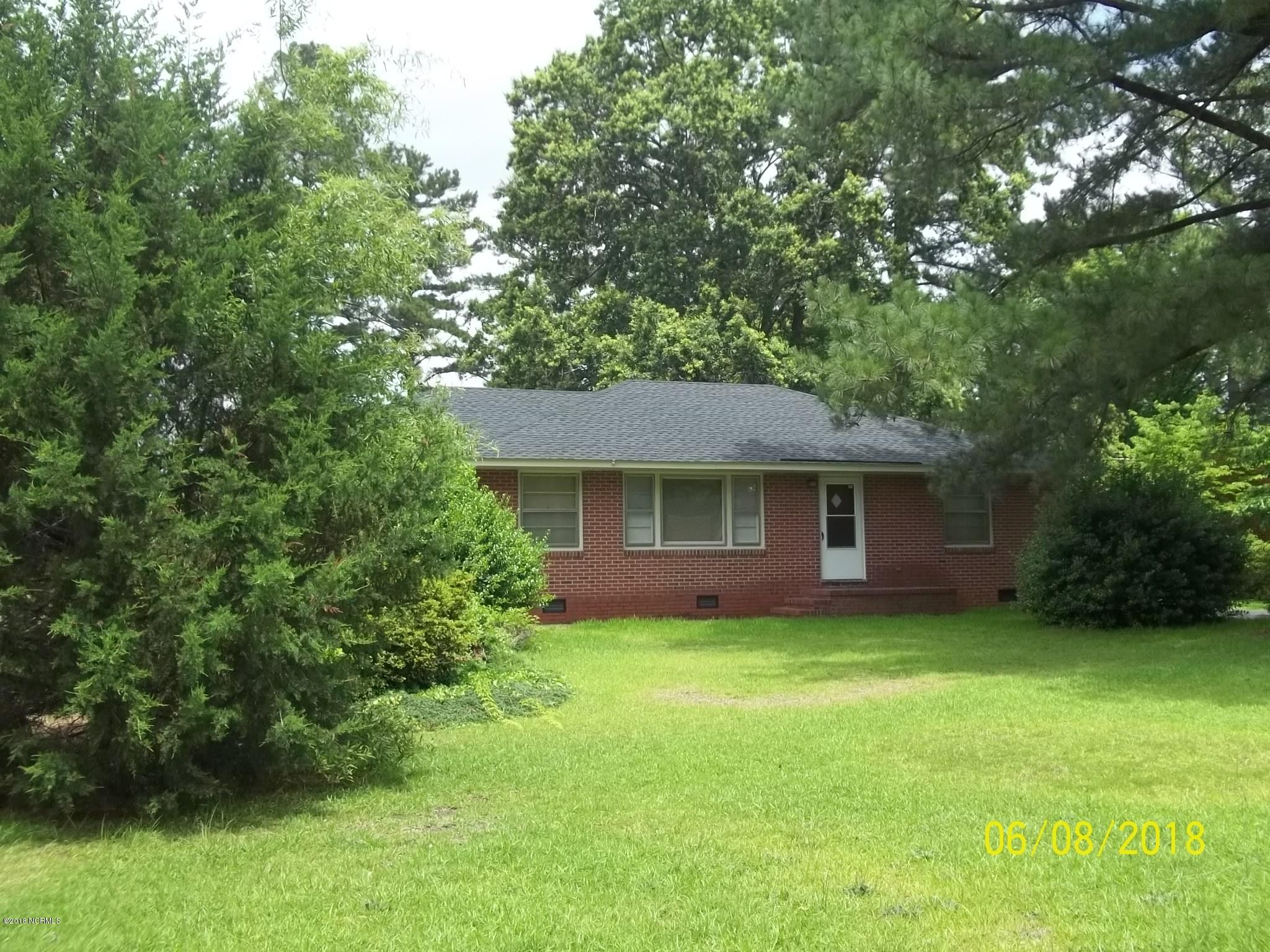 1704 Bethlehem Road Rocky Mount, NC 27803 - Photo 3 of 13 103_8979