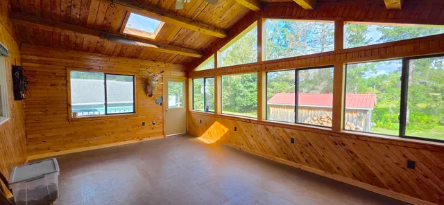 $162,000 | 50 Bridgham Street, Ashland, ME 04732