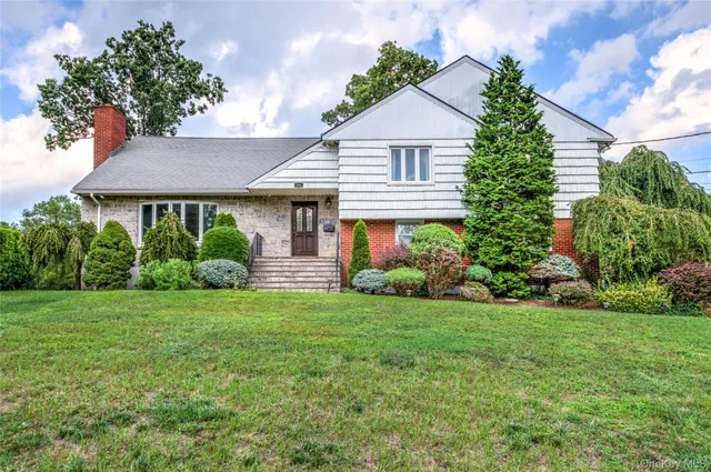 $8,800 | 14 Dimsdale Drive, Scarsdale, NY 10583