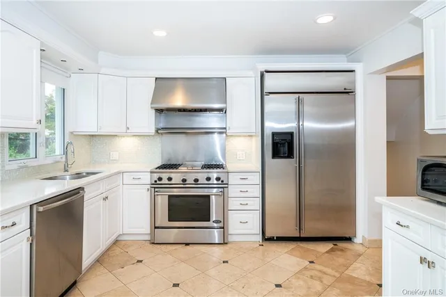 $8,800 | 14 Dimsdale Drive, Scarsdale, NY 10583