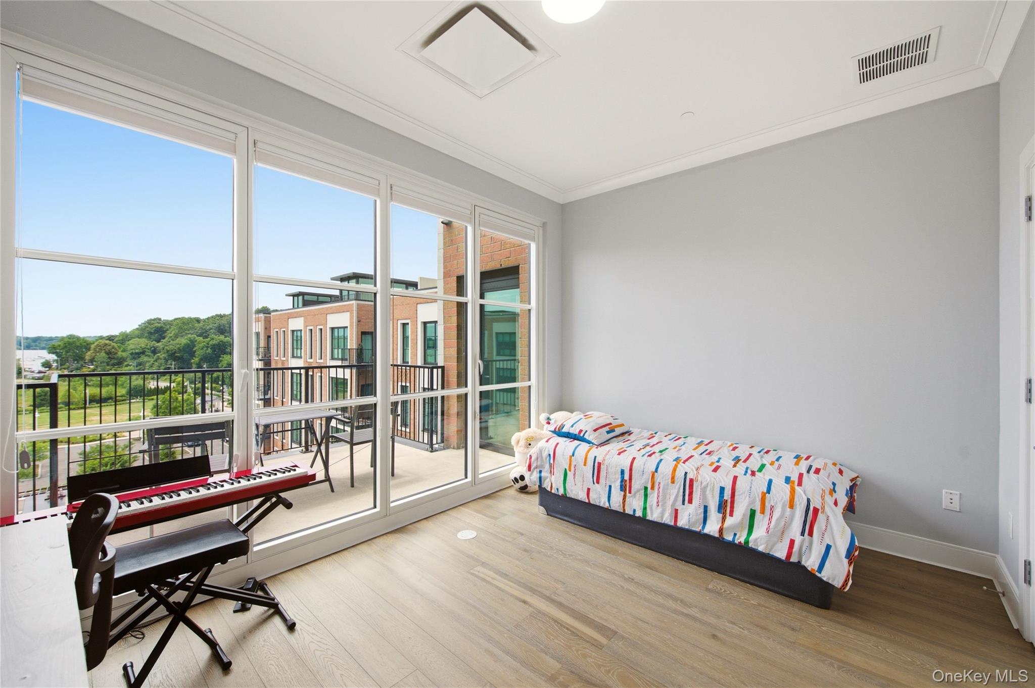 100 Garvies Point Road, Unit 1311 Glen Cove, NY 11542 - Photo 18 of 44