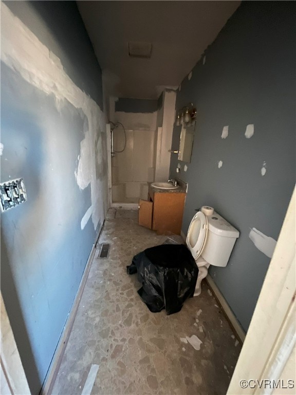 919-921 Rome Street Petersburg, VA 23803 - Photo 15 of 21 a living room with furniture
