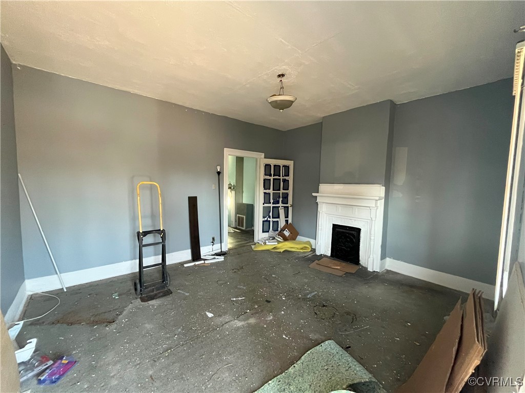 919-921 Rome Street Petersburg, VA 23803 - Photo 2 of 21 a view of a livingroom with a fireplace