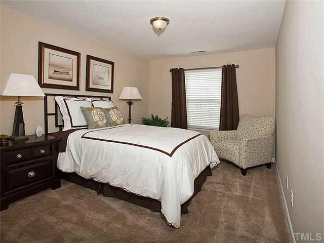 3705 Landshire View Lane Raleigh, NC 27616 - Photo 10 of 15 Gallery Image 10