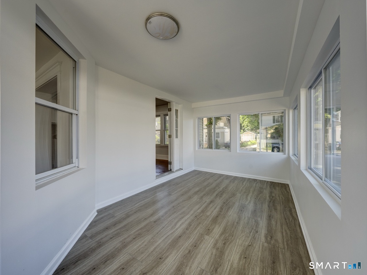 16 Shoreham Road New Haven, CT 06512 - Photo 13 of 40
