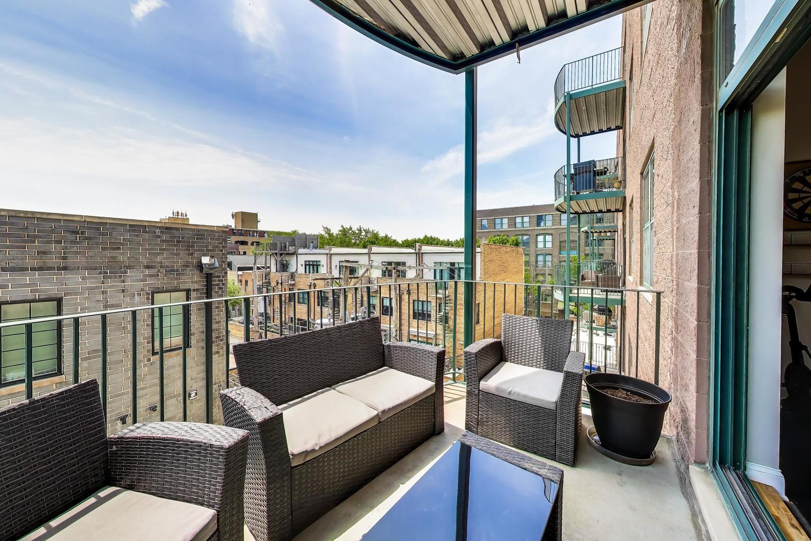 1301 West Washington Boulevard, Unit 405 Chicago, IL 60607 - Photo 18 of 21