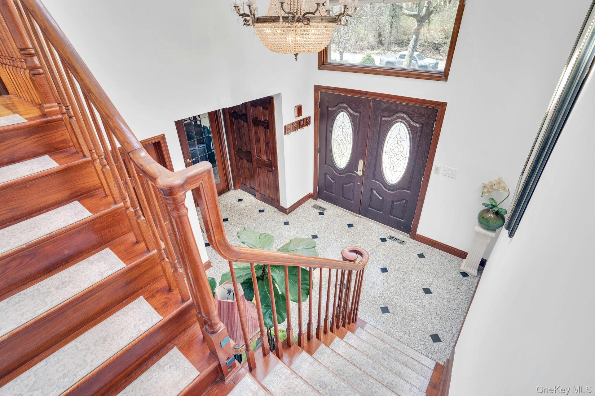 12 Bagatelle Road Dix Hills, NY 11746 - Photo 6 of 48