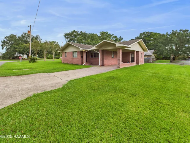 $135,000 | 1016 Grace Street, Abbeville, LA 70510