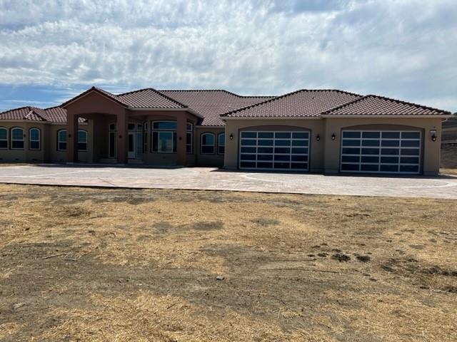 721 Riverside Road Hollister, CA 95023 - Photo 3 of 63 Gallery Image 3