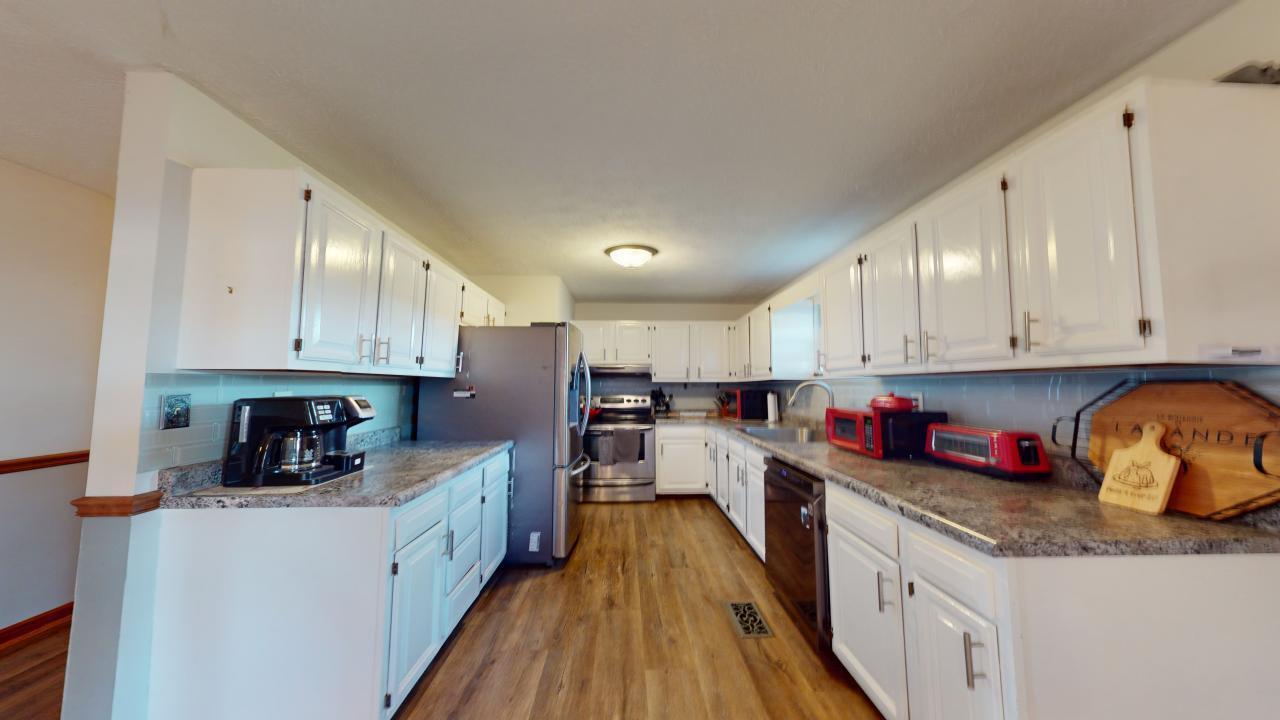 99 Carl Road Grayson, KY 41143 - Photo 13 of 47 99-Carl-Rd-12222024_101536