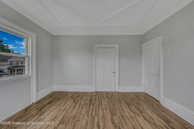 $1,075 | 301 North Bromley Avenue, Scranton, PA 18504