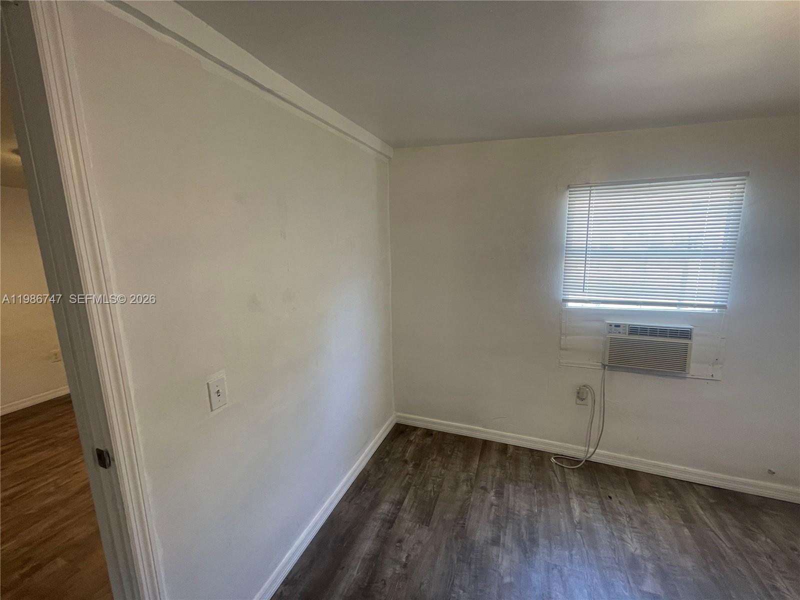 5738 Garfield Street, Unit B Hollywood, FL 33021 - Photo 21 of 26