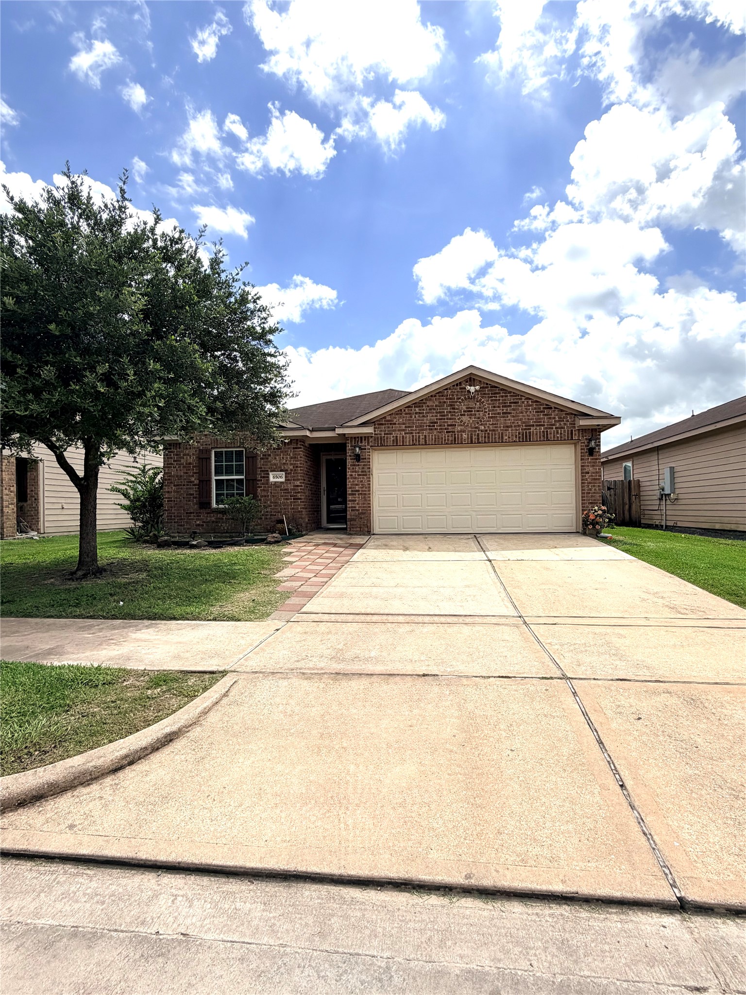 6506 Pine Tree Glenn Houston, TX 77049 - Photo 1 of 21