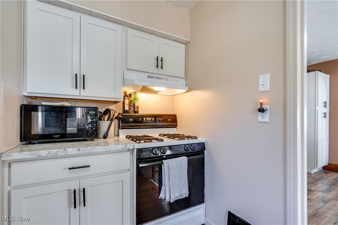 3076 North Turkeyfoot Road Akron, OH 44319 - Photo 12 of 29 Gallery Image 12