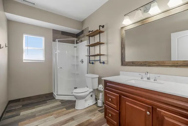 $460,000 | 843 Northwest 1661st Road, Bates City, MO 64011