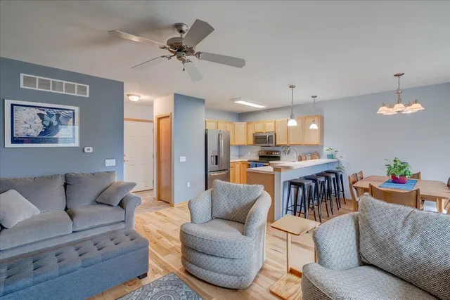 $299,900 | 324 Alpine Meadow Circle, Unit 324, Oregon, WI 53575