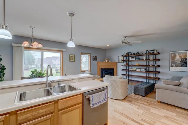 $299,900 | 324 Alpine Meadow Circle, Unit 324, Oregon, WI 53575