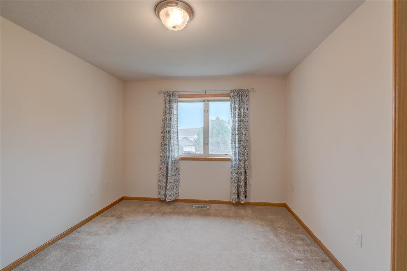 324 Alpine Meadow Circle, Unit 324 Oregon, WI 53575 - Photo 33 of 46