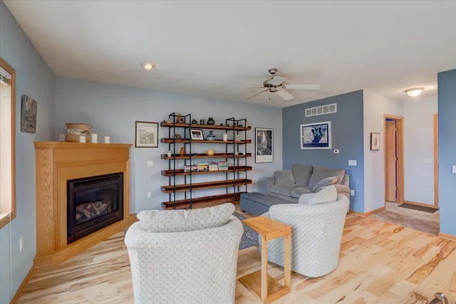 $299,900 | 324 Alpine Meadow Circle, Unit 324, Oregon, WI 53575