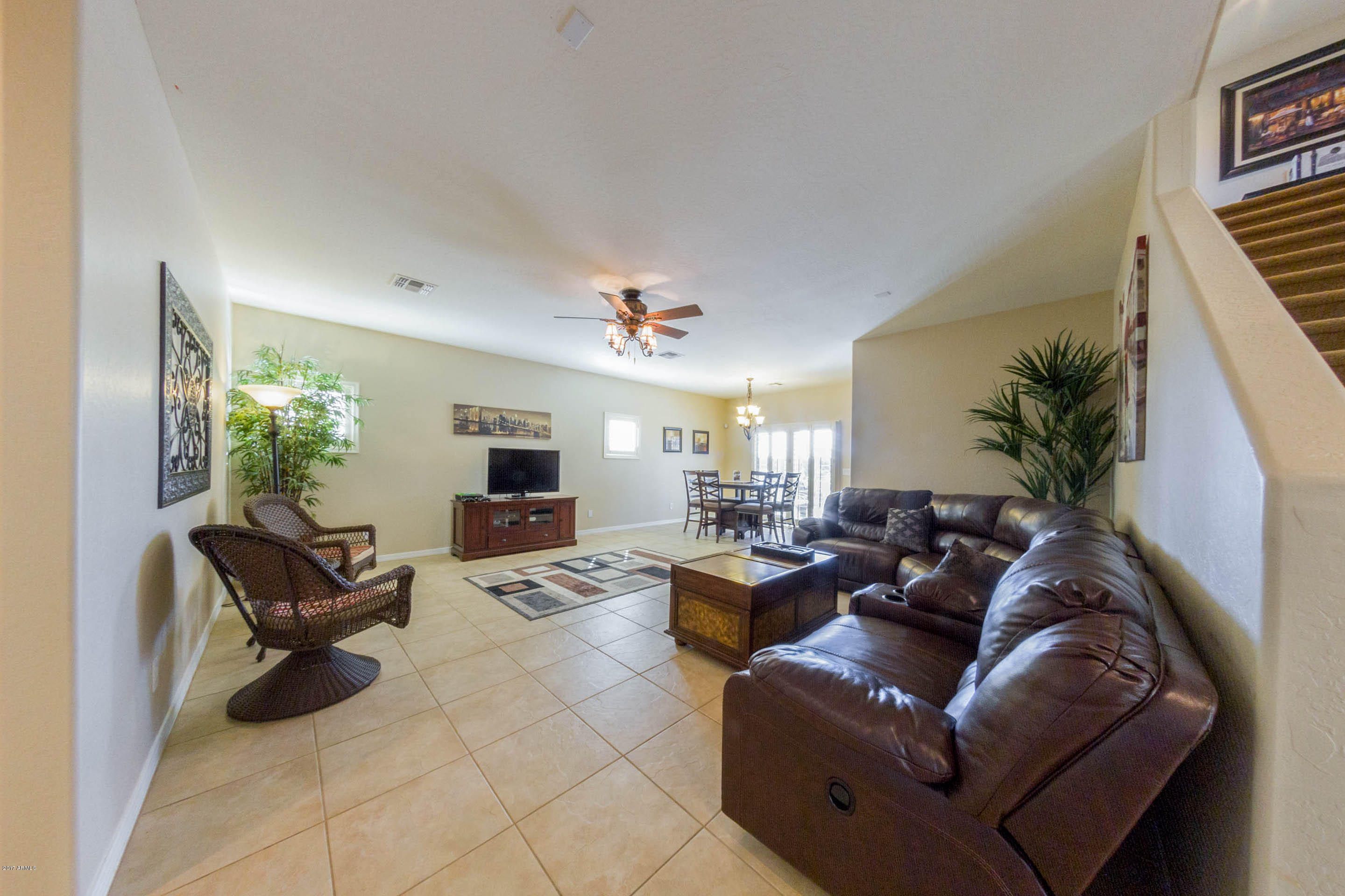 16495 West Rowel Road Surprise, AZ 85387 - Photo 3 of 27 Greatroom