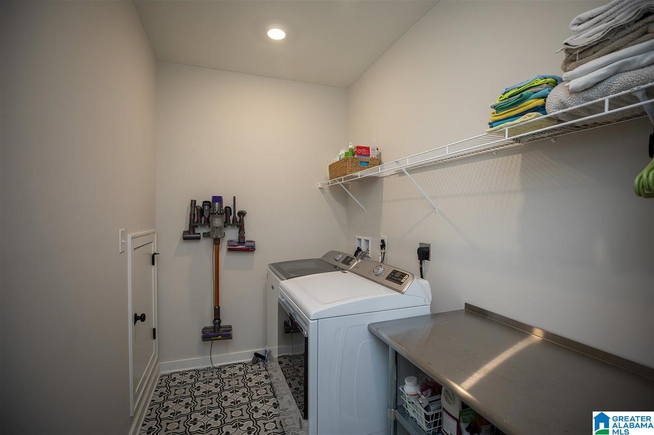 4017 Olivia Road Birmingham, AL 35244 - Photo 29 of 39