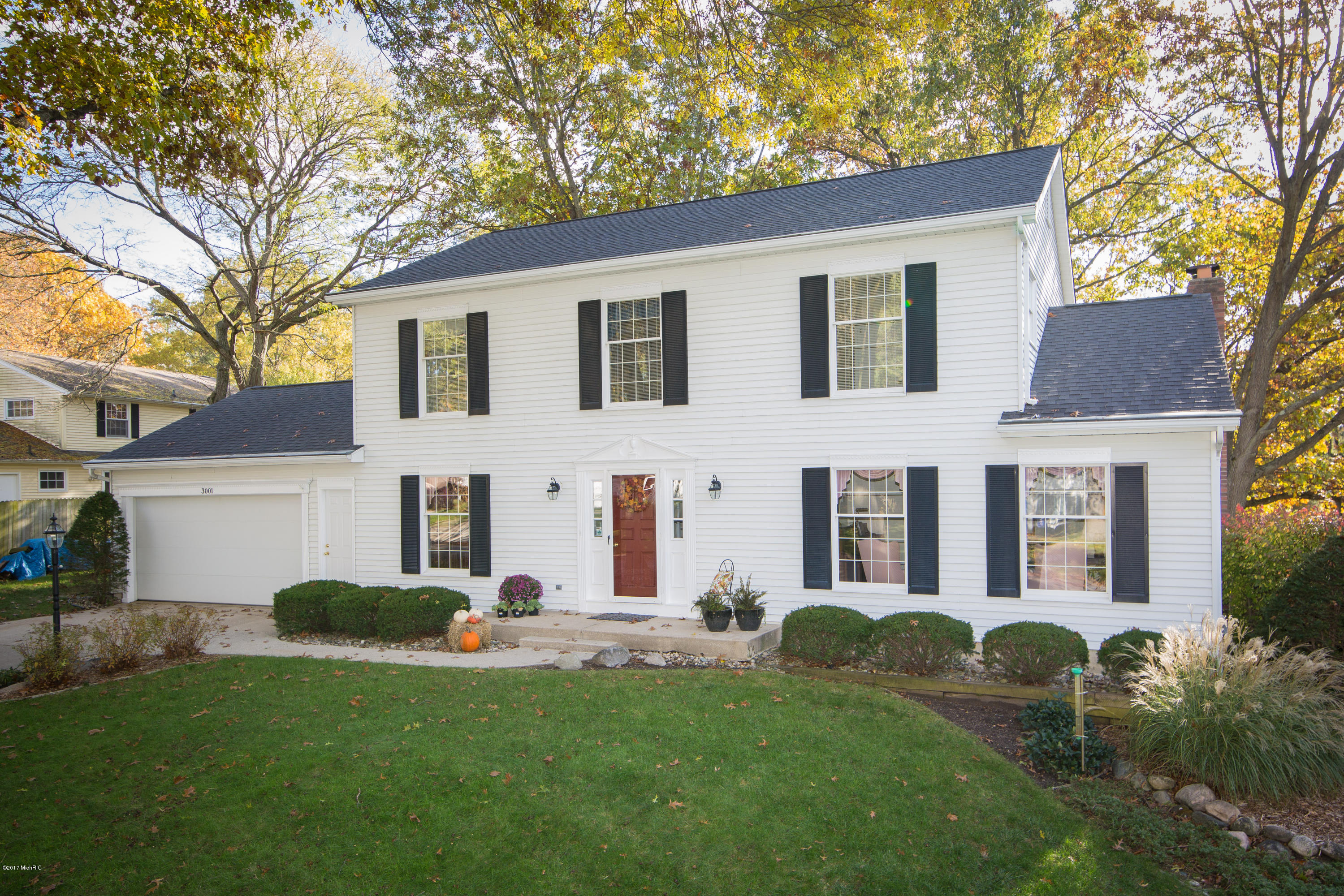 3001 Ridgeview Circle Kalamazoo, MI 49008 - Photo 1 of 26 3001_Ridgeview_Circle-01