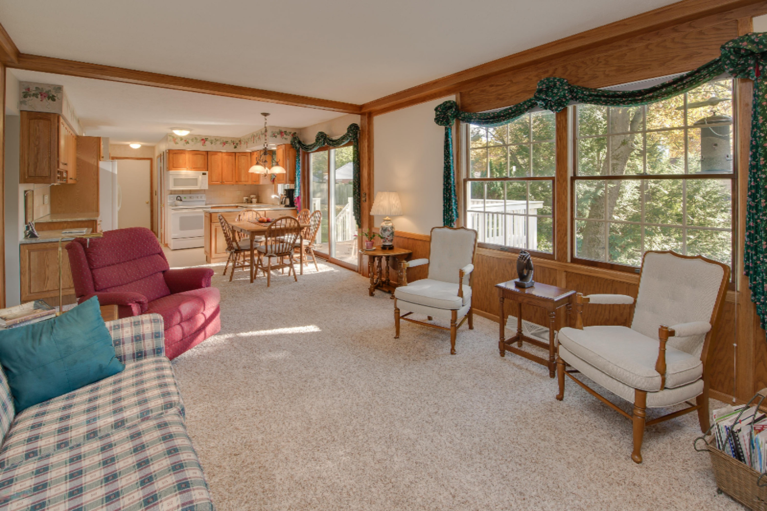 3001 Ridgeview Circle Kalamazoo, MI 49008 - Photo 6 of 26 3001_Ridgeview_Circle-06