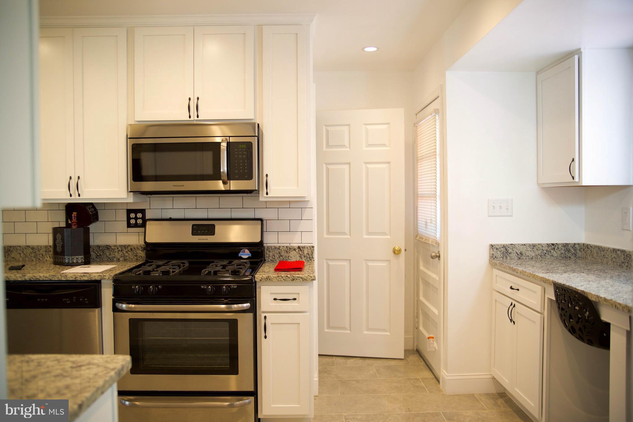 3602 Kings Point Road Randallstown, MD 21133 - Photo 8 of 27 Kitchen