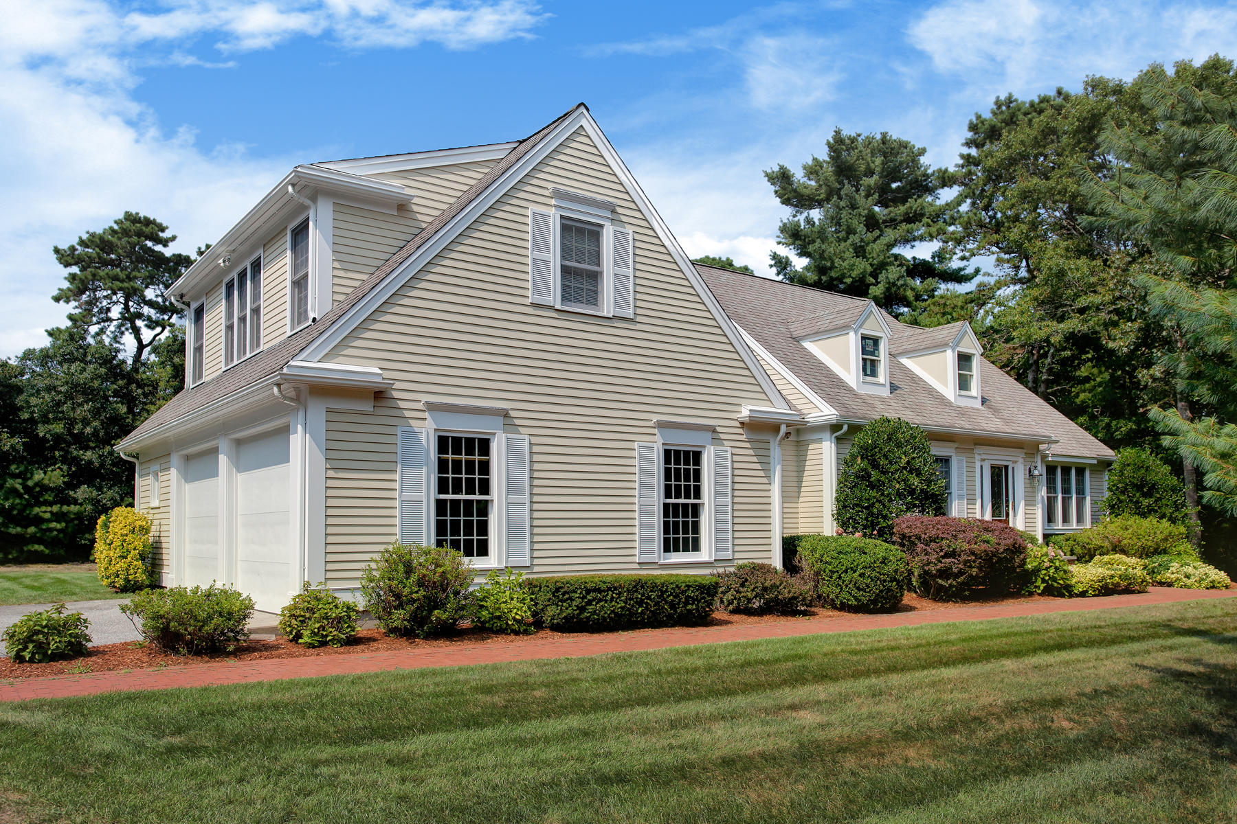 163 Baxter Neck Road Marstons Mills, MA 02648 - Photo 2 of 34 002_163BaxtersNeck_081618