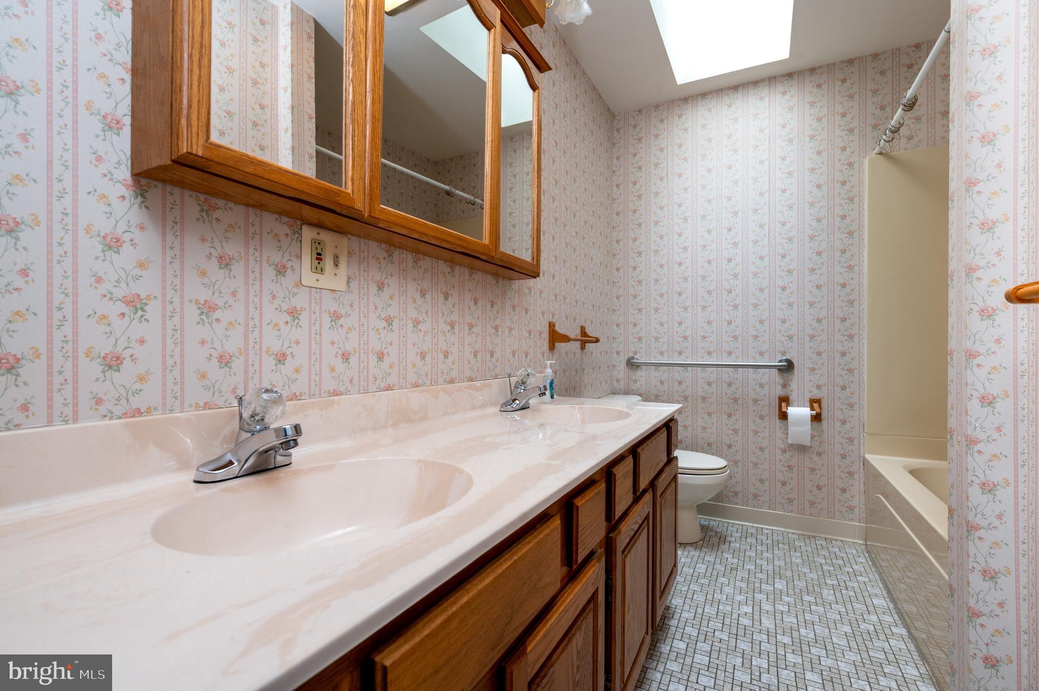 4900 Ilchester Road Ellicott City, MD 21043 - Photo 29 of 42