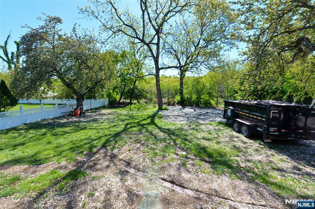 385 Goffle Road, Unit 1 Ridgewood, NJ 07450 - Photo 22 of 22