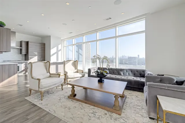 $4,300 | 4521 San Felipe Street, Unit 1603, Houston, TX 77027