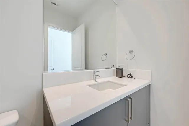 $4,300 | 4521 San Felipe Street, Unit 1603, Houston, TX 77027