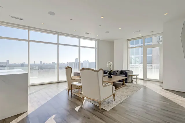 $4,300 | 4521 San Felipe Street, Unit 1603, Houston, TX 77027