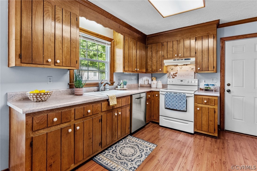 3904 Paces Ferry Road Chester, VA 23831 - Photo 11 of 36