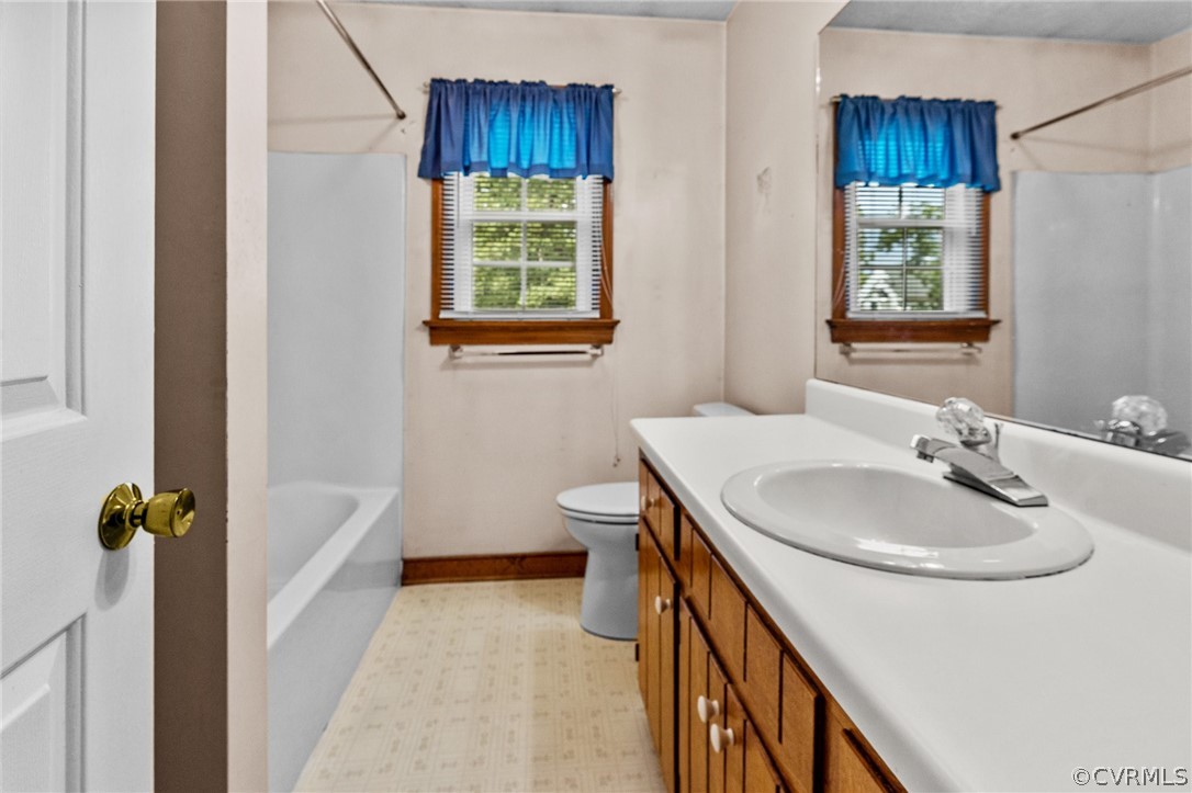 3904 Paces Ferry Road Chester, VA 23831 - Photo 26 of 36