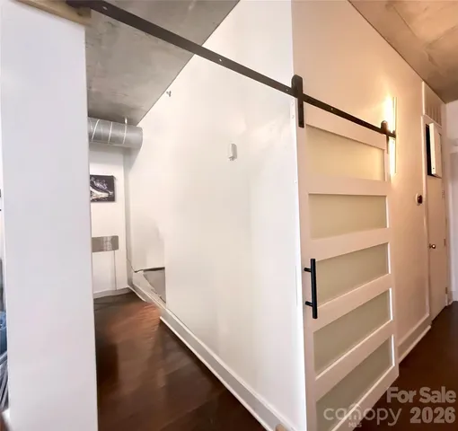 $320,000 | 505 East 6th Street, Unit 803, Charlotte, NC 28202