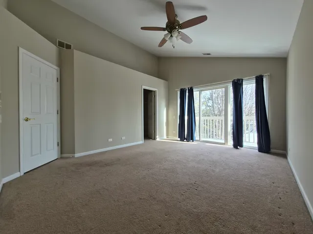 $2,850 | 2850 Stonewater Drive, Naperville, IL 60564