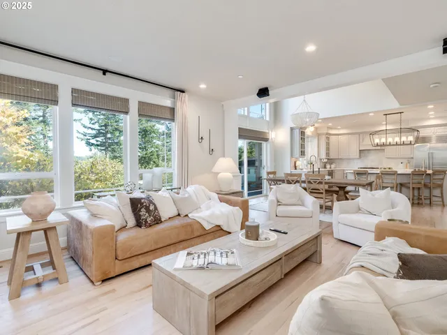 $1,850,000 | 28499 Southeast Sweetbriar Road, Troutdale, OR 97060