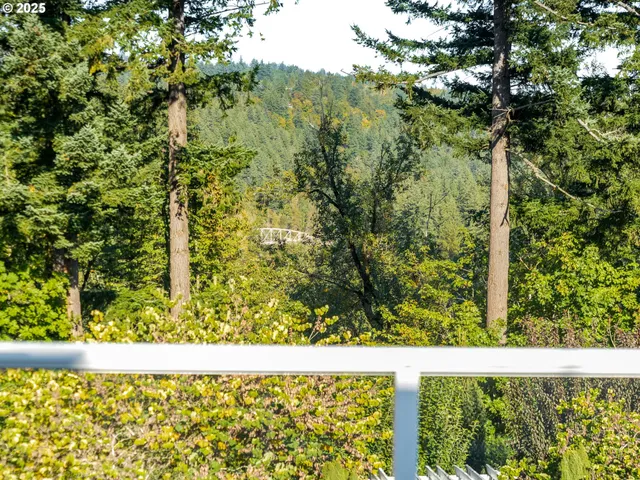 $1,850,000 | 28499 Southeast Sweetbriar Road, Troutdale, OR 97060