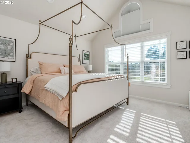 $1,850,000 | 28499 Southeast Sweetbriar Road, Troutdale, OR 97060