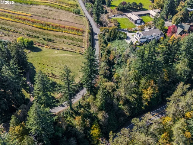$1,850,000 | 28499 Southeast Sweetbriar Road, Troutdale, OR 97060