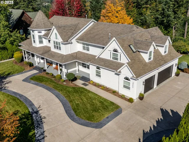 $1,850,000 | 28499 Southeast Sweetbriar Road, Troutdale, OR 97060