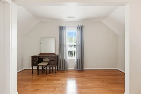 $685,000 | 1037 Nunnery Lane, Nashville, TN 37221